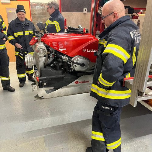 35c33c8a-d675-4924-b857-44083022ae33