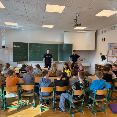 32a5457d-b0f6-4cd3-99fe-88505bb46441